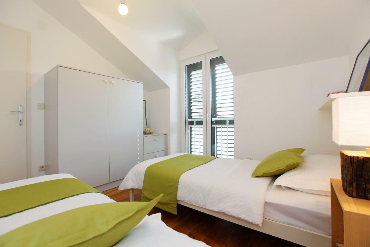 Appartement Superb penthouse Luna à Bol Extérieur photo